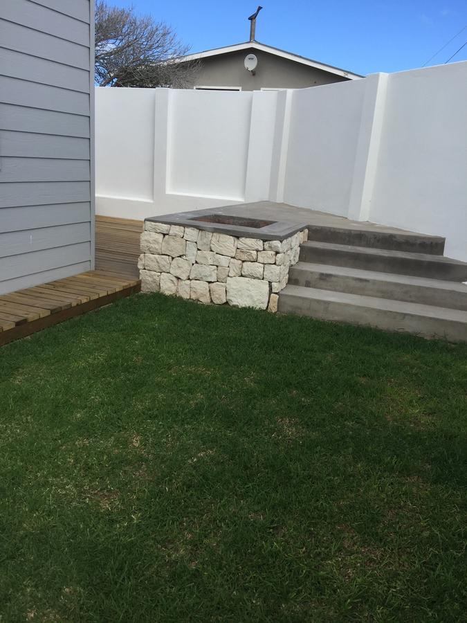 D'Hub Guest Cottage Agulhas Exterior photo